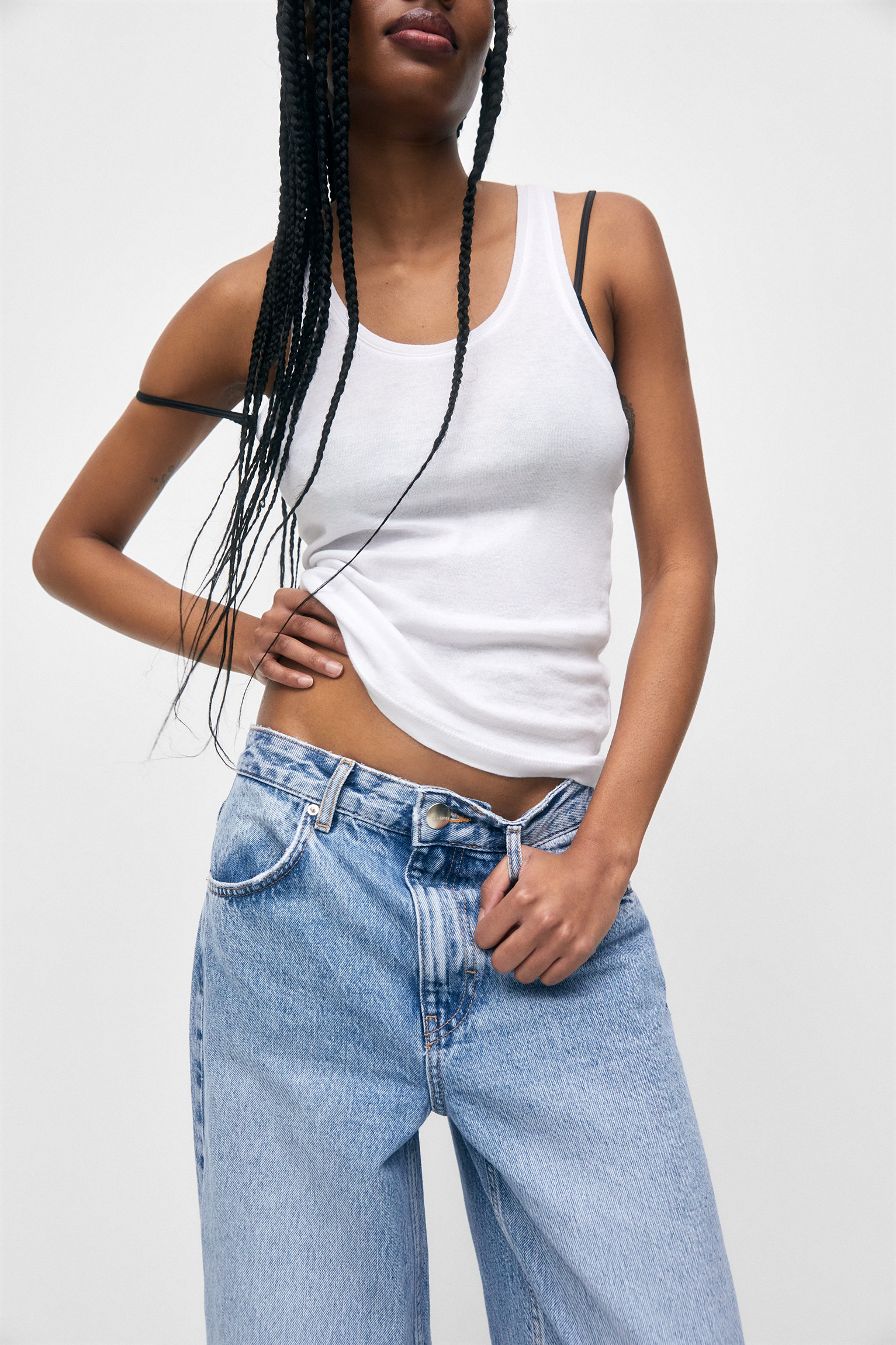 Wide-Leg-Jeans mit hohem Bund | PULL and BEAR DE