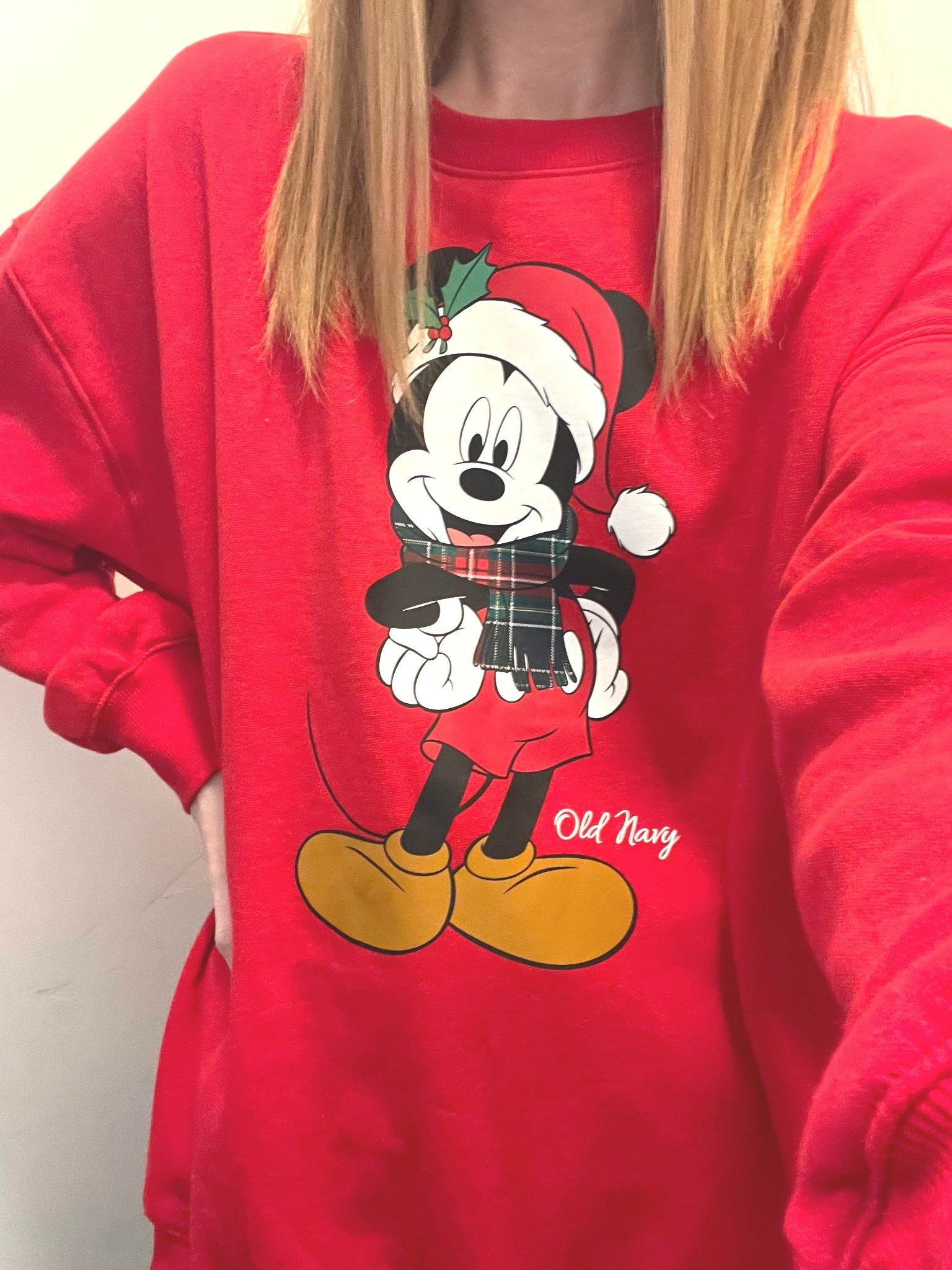Santa Mickey sweatshirt from old navy. I’m wearing size XS. It’s oversized and so festive and cute!

#LTKmomlife #LTKHoliday #LTKgrwm