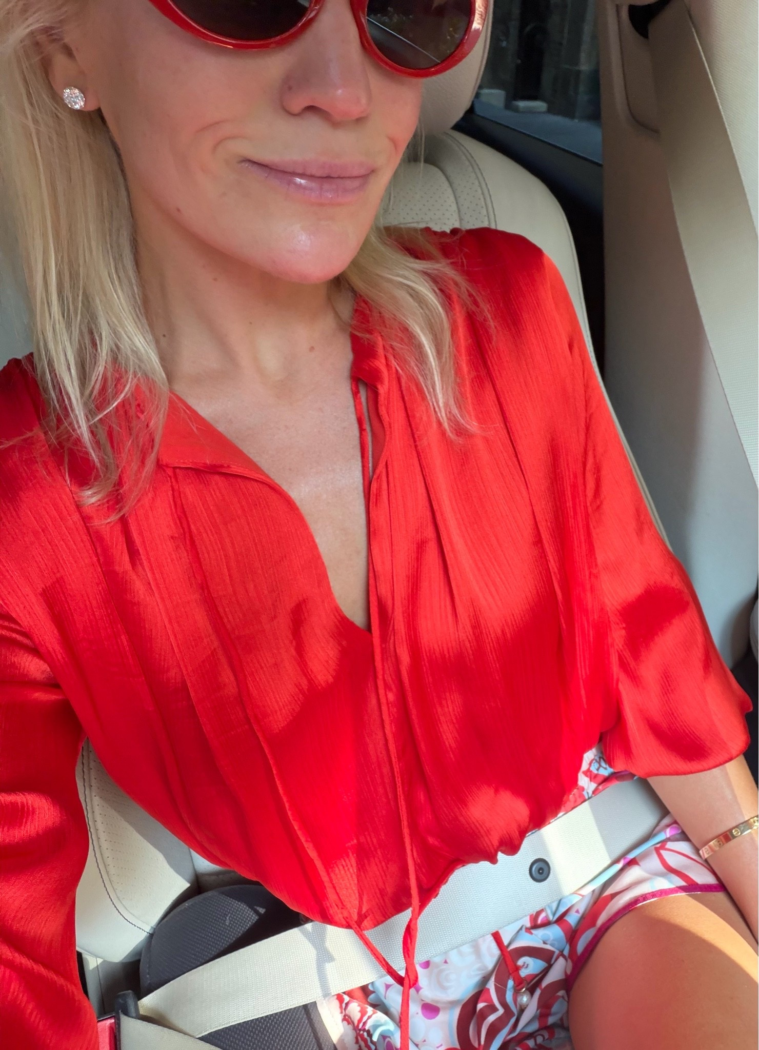 @Zara sale is very good right now! My blouse is less than $35 
Cherry red color

#LTKgrwm #LTKootd #LTKdayinmylife