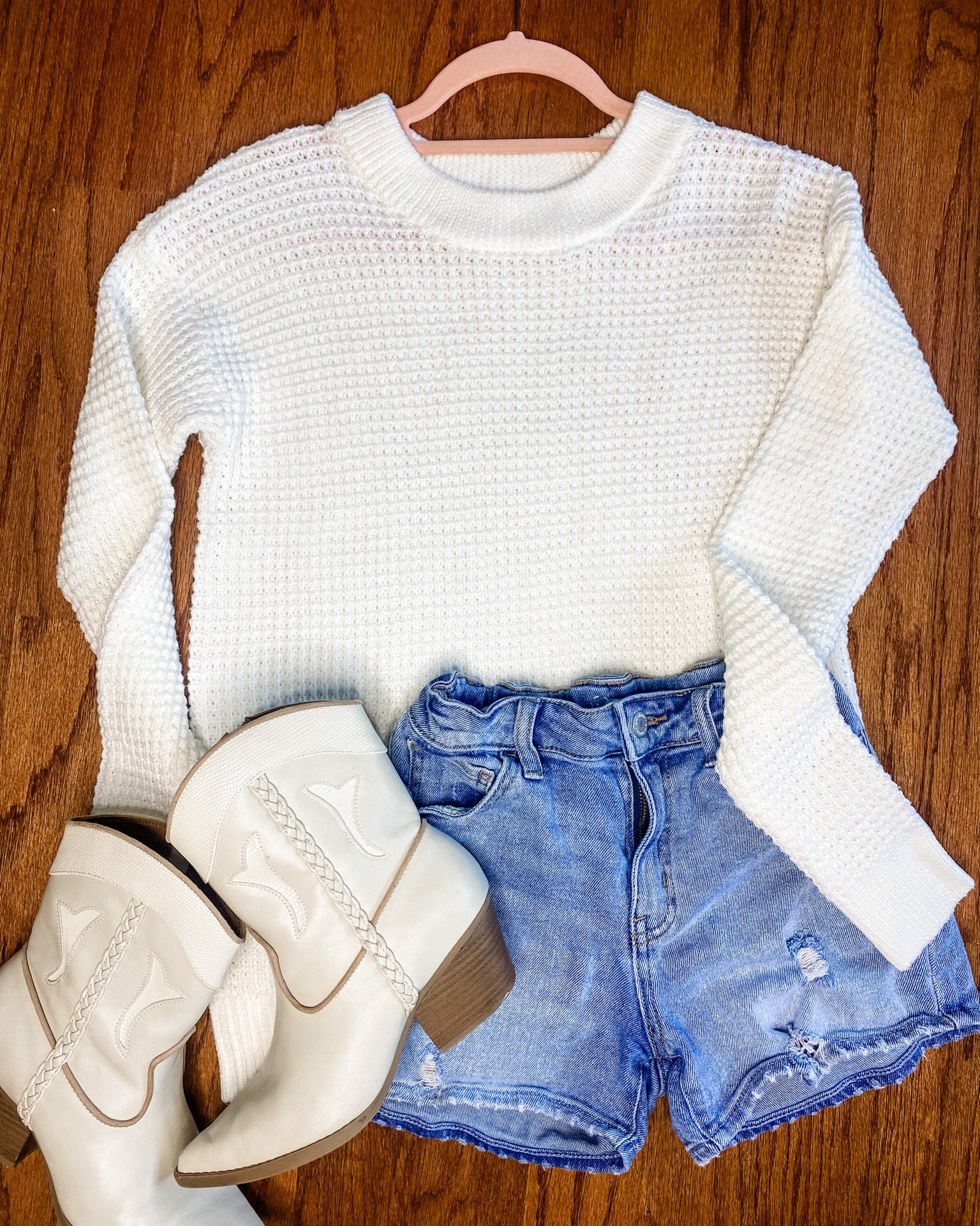 Perfect for Pumpkin Patch Pictures

#LTKSeasonal #LTKfamily #LTKstyletip