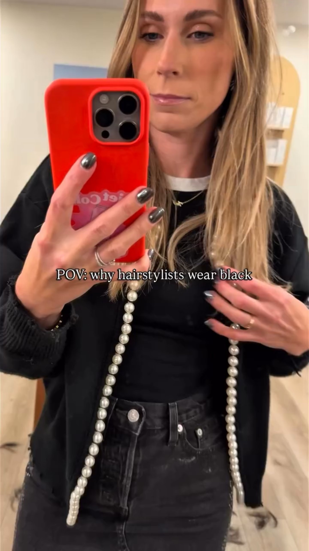 IYKYK 😂 what’s something else you know only stylists do!?