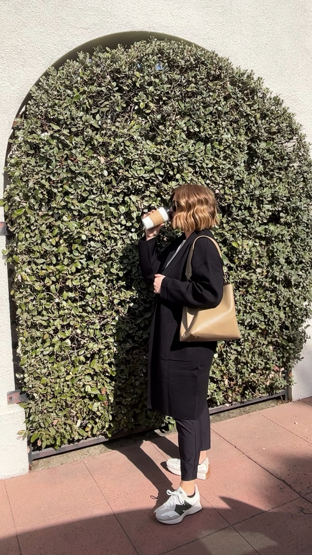 Fall athleisure look// my favorite kind of outfit to throw on for everyday! Joggers + t-shirt + coatigan

#LTKMidsize #LTKStyleTip #LTKFindsUnder50