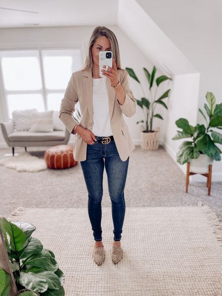 Simple workwear outfit for transitioning into fall

#LTKworkwear #LTKunder100 #LTKSeasonal