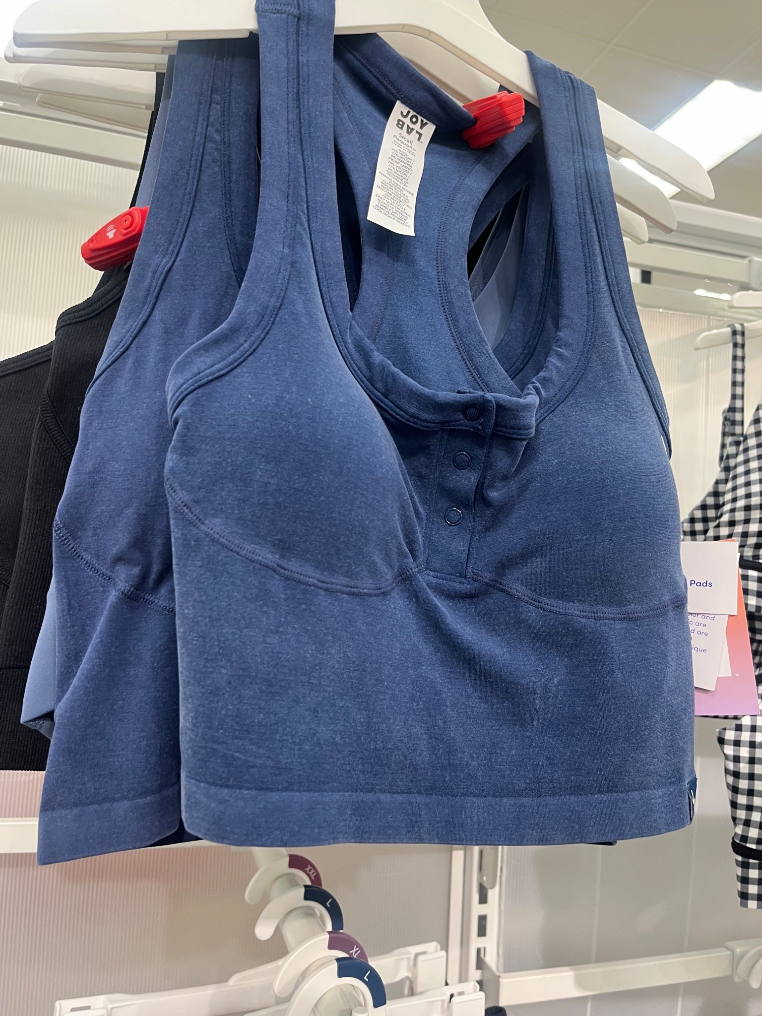 This cute active top is on sale for 30% off 



#LTKActive #LTKSaleAlert