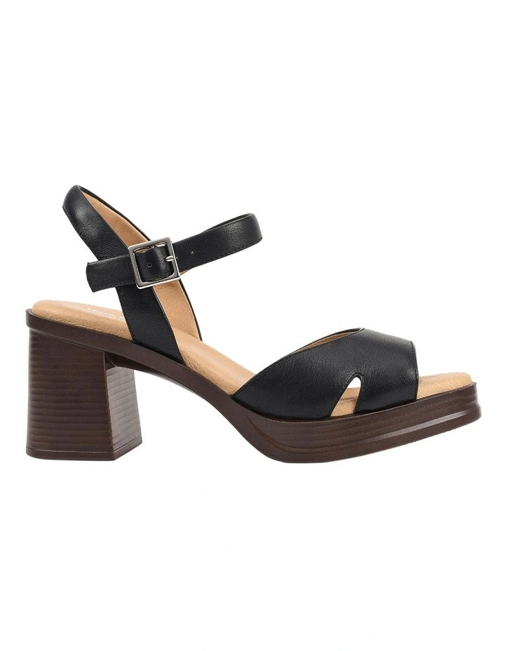 Honolulu Sandal in Black | Myer