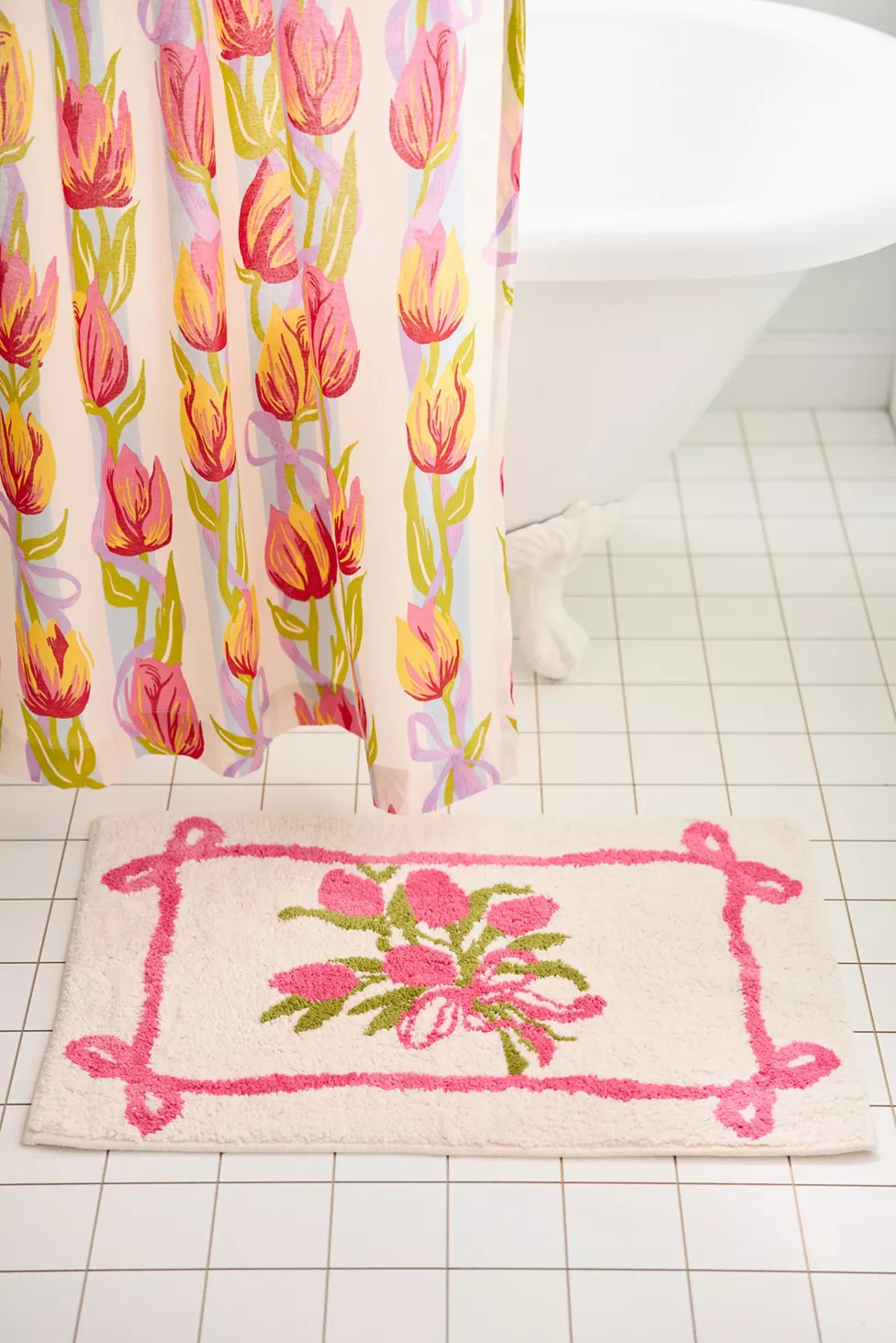 Tulip Bunch Plush Tufted Bath Mat | Urban Outfitters (US and RoW)
