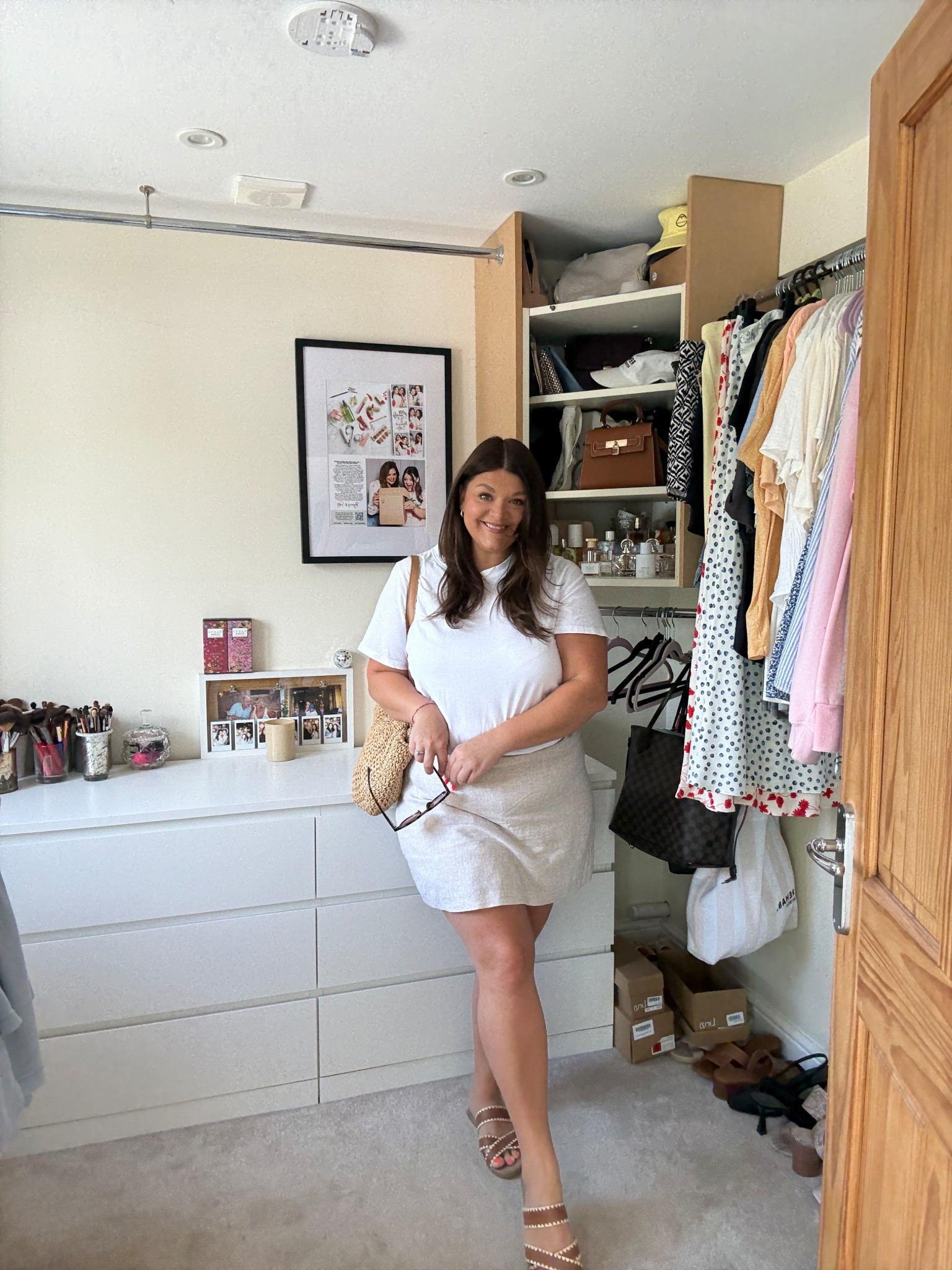 Style this linen mini skirt with me 