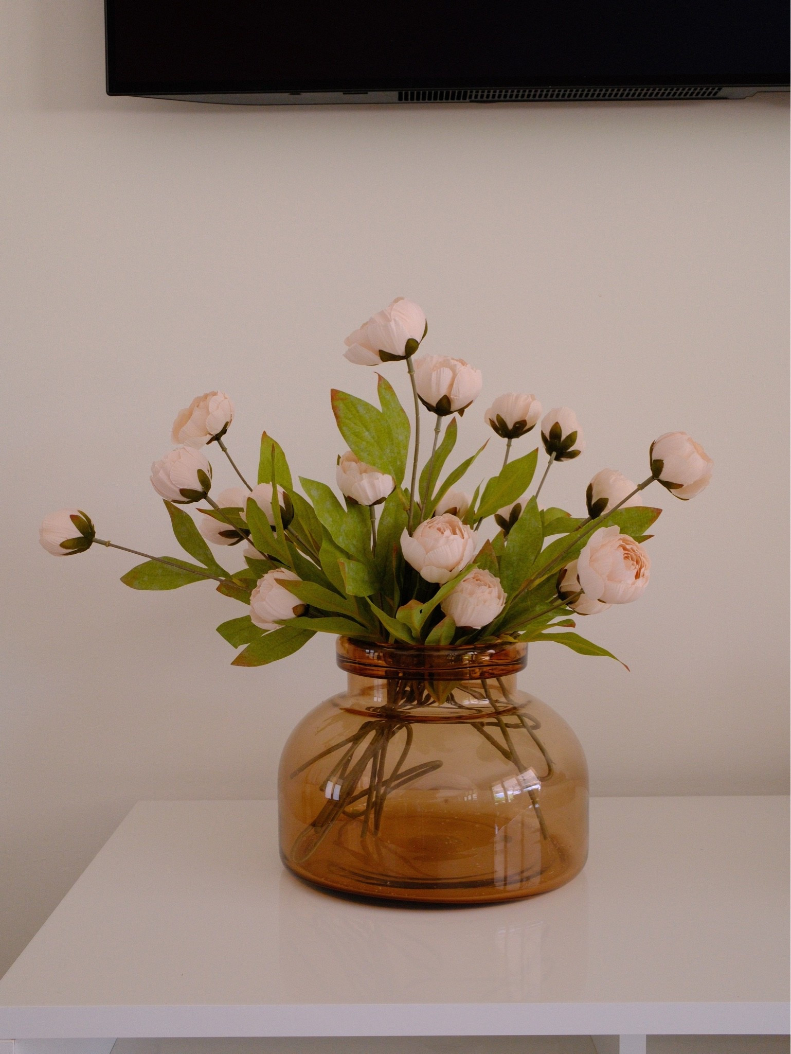 Amando estas flores.

#LTKHome #LTKSeasonal #LTKmomlife