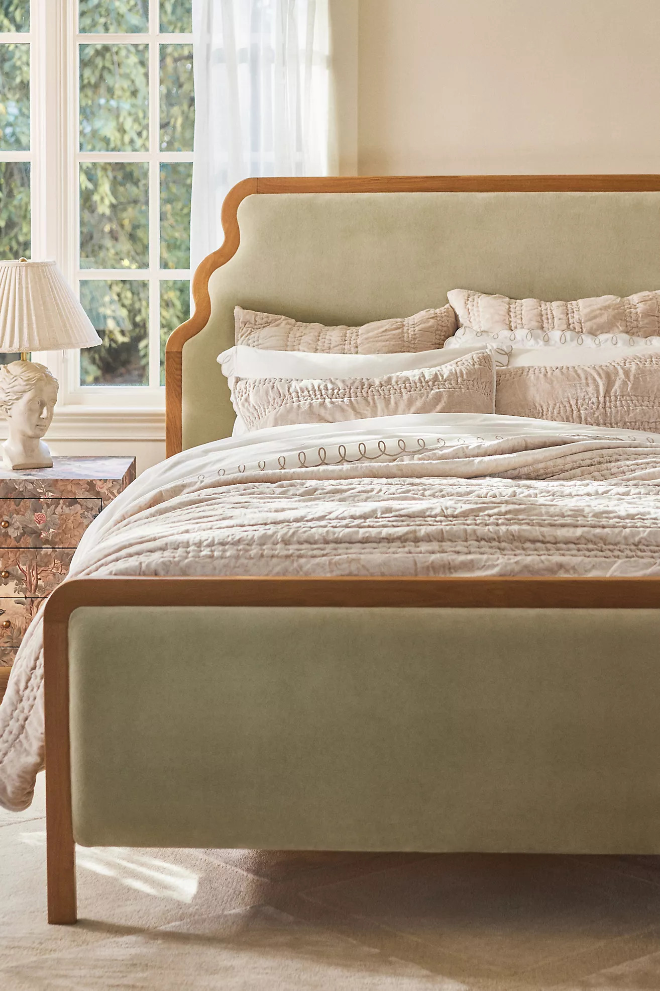 Pim Velvet Bed | Anthropologie (US)