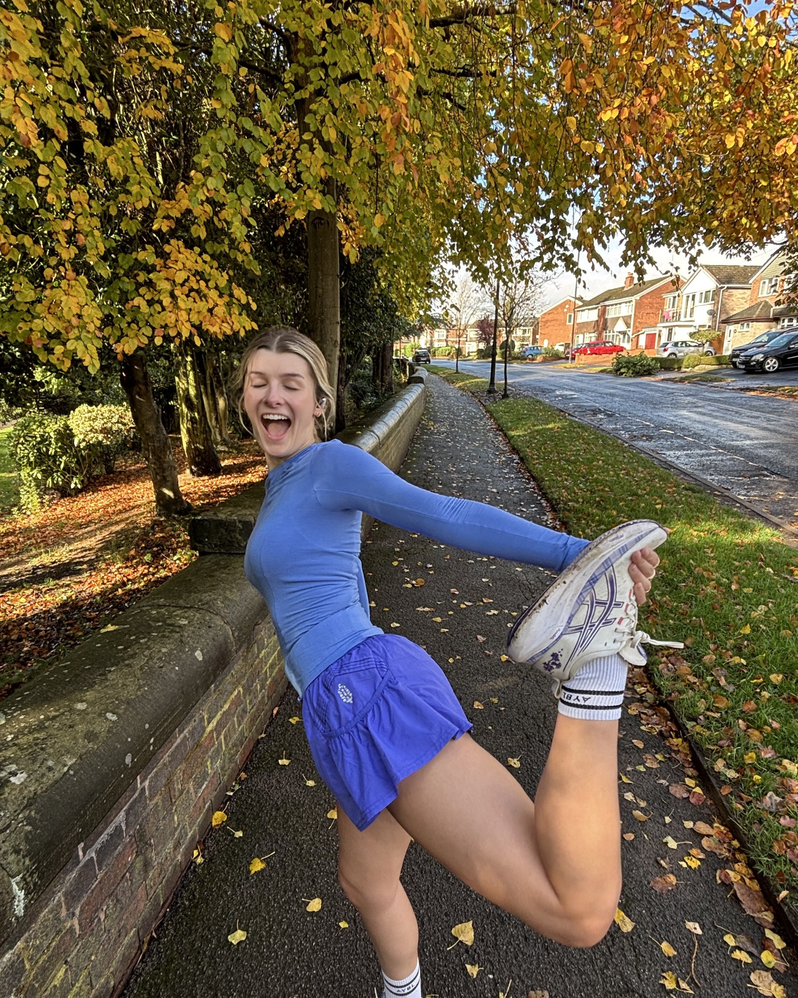 Daily Running outfit!!! ⭐️✨

blue oner active long sleeve top, blue free people get your flirt on shorts, asics trainers