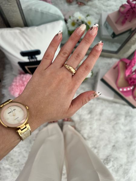 Spring nails!! 🌸 Xoxo

swimsuits, travel outfit, Spring style inspo, spring outfits, summer style inspo, summer outfits, espadrilles, spring dresses, white dresses, amazon fashion finds, amazon finds, active wear, loungewear, sneakers, matching set, sandals, heels, fit, travel outfit, airport outfit, travel looks, spring travel, gym outfit, flared leggings, college girl outfits, vacation, preppy, disney outfits, disney parña aa’  Formado  swimsuits, amazon swim, swimwear, bikinis, one piece for swimsuits, two piece, coverups, summer dress, beach vacation, honeymoon, date night outfit, date night looks, date outfit, dinner date, brunch outfit, brunch date, coffee date, errand run, tropical, beach reads, books to read, booktok, beach wear, resort wear, cruise outfits

#LTKbeauty #LTKfindsunder100 #LTKfindsunder50