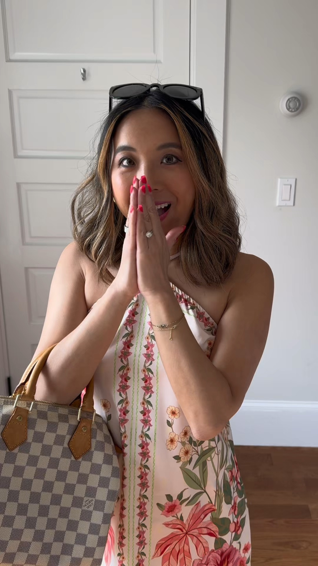 So shocked about this sundress!! I love it! The floral pattern is so delicately beautiful. 🌸🌺

Love the front neckline and the tie in the back 😍. The details make the dress 👌🏻👏🏻🫶🏻

#sundress #springdress #dress #floraldress #prettydress
