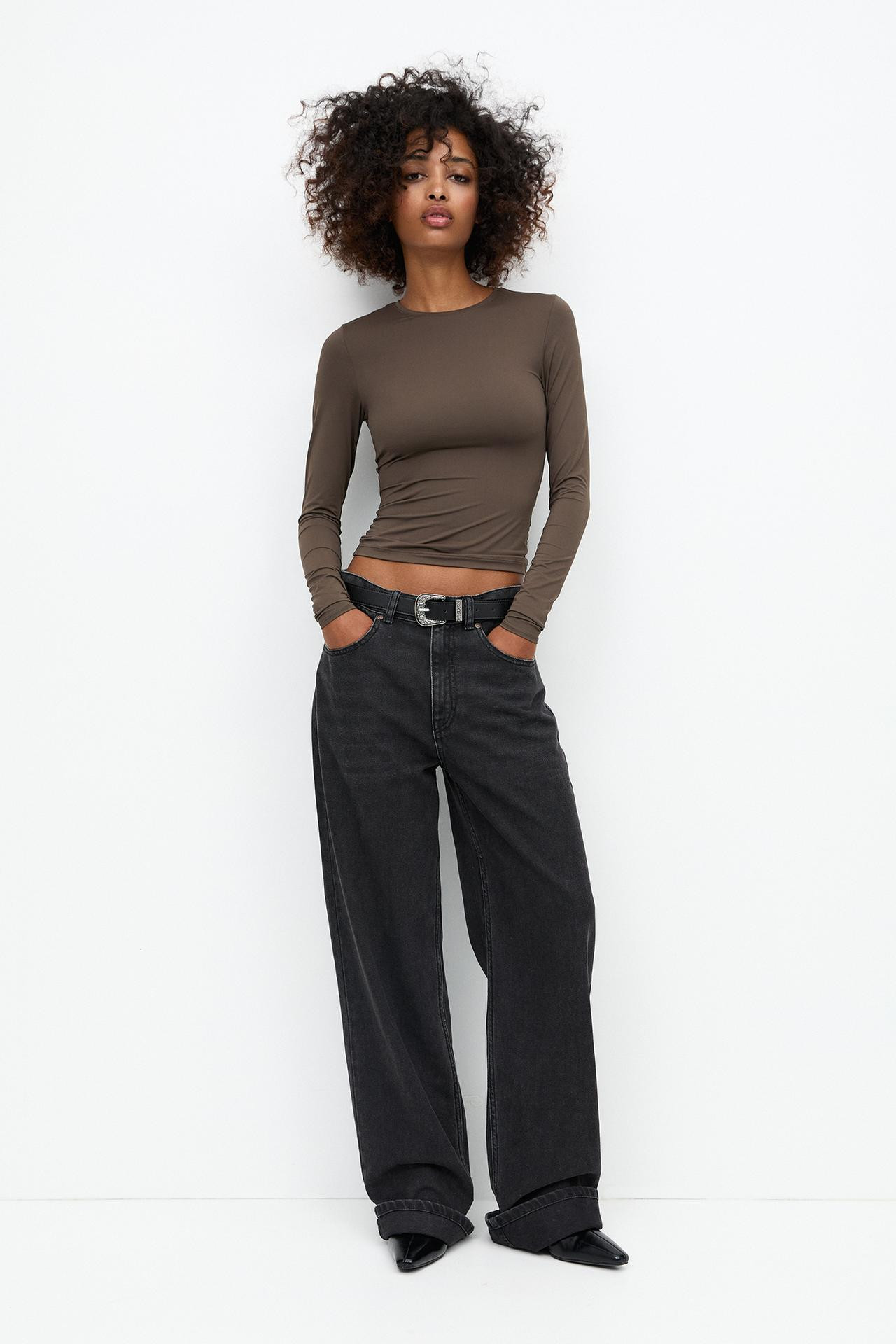 Long sleeve polyamide T-shirt | PULL and BEAR UK