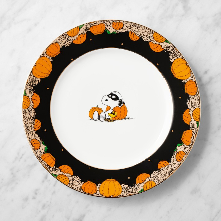PEANUTS™ x Williams Sonoma The Great Pumpkin Dinner Plates | Williams-Sonoma