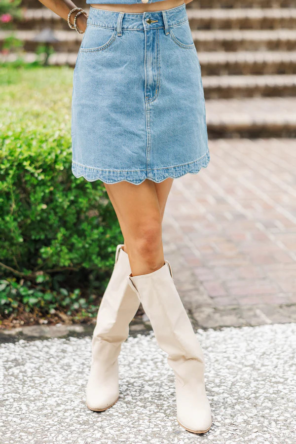 Just a Hint Scalloped Denim Skirt | The Mint Julep Boutique