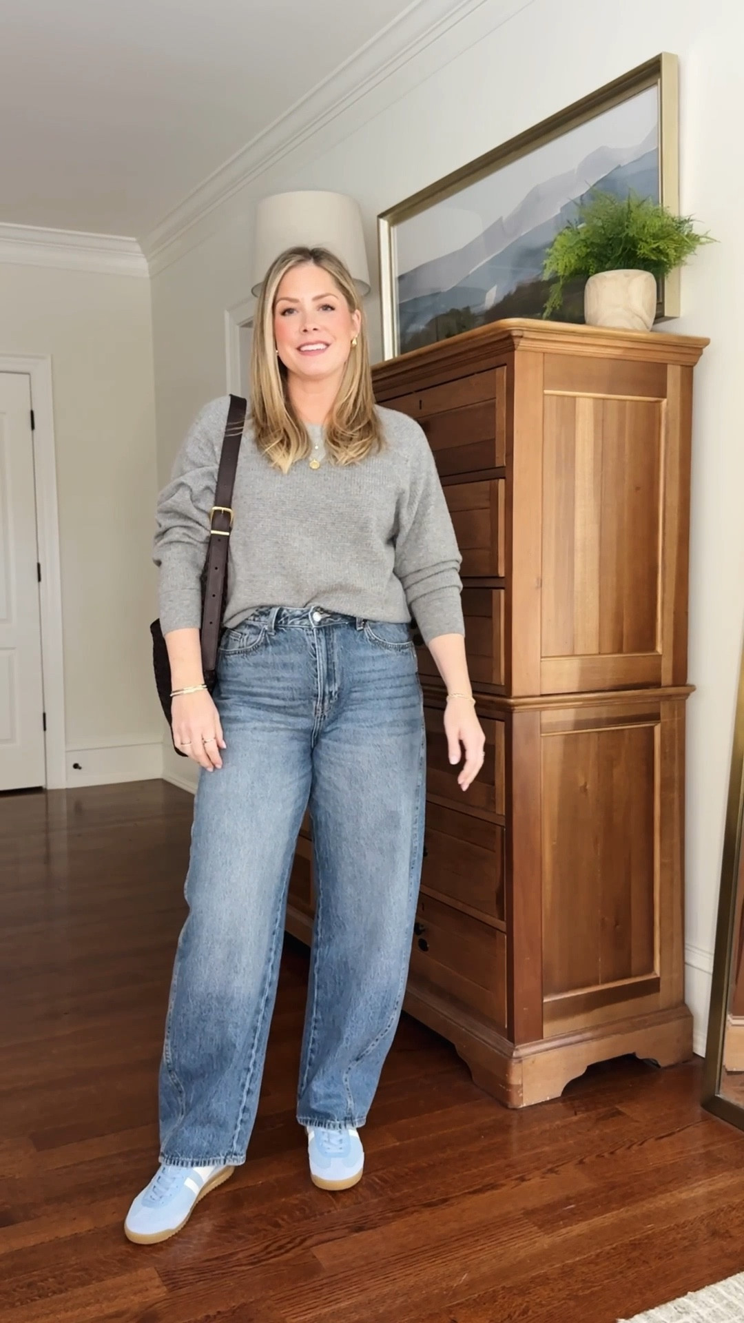 These $40 barrel jeans are such a great find! Run true to size! 