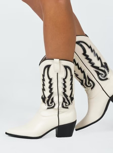 Billini Norva Boots Bone / Black | Princess Polly US