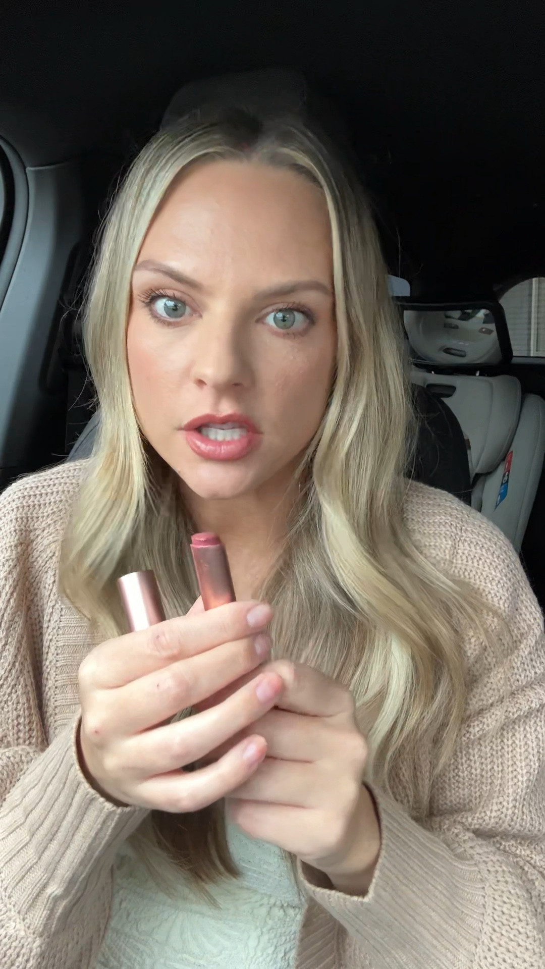 In the color posey 

#LTKBeauty #LTKVideo #LTKStyleTip