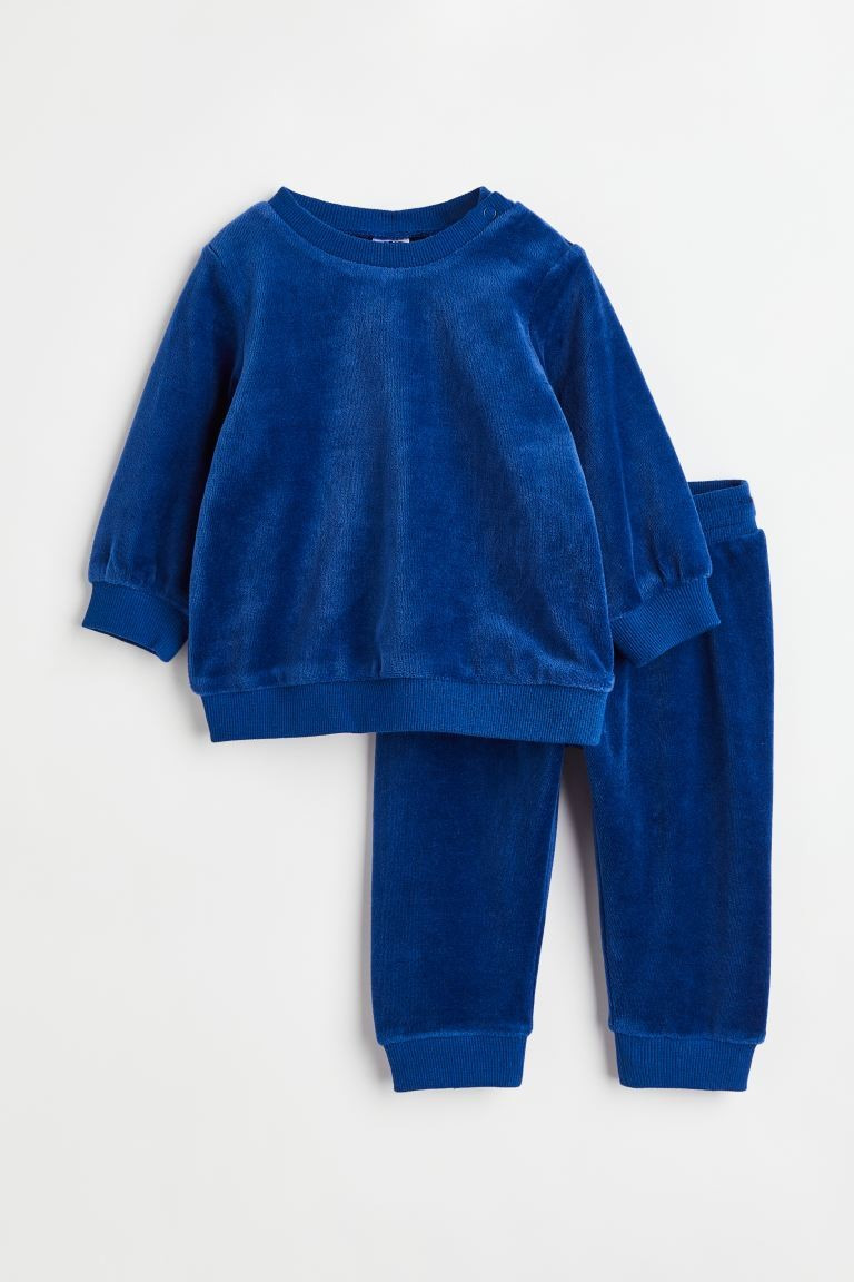 2-piece Velour Set | H&M (US + CA)