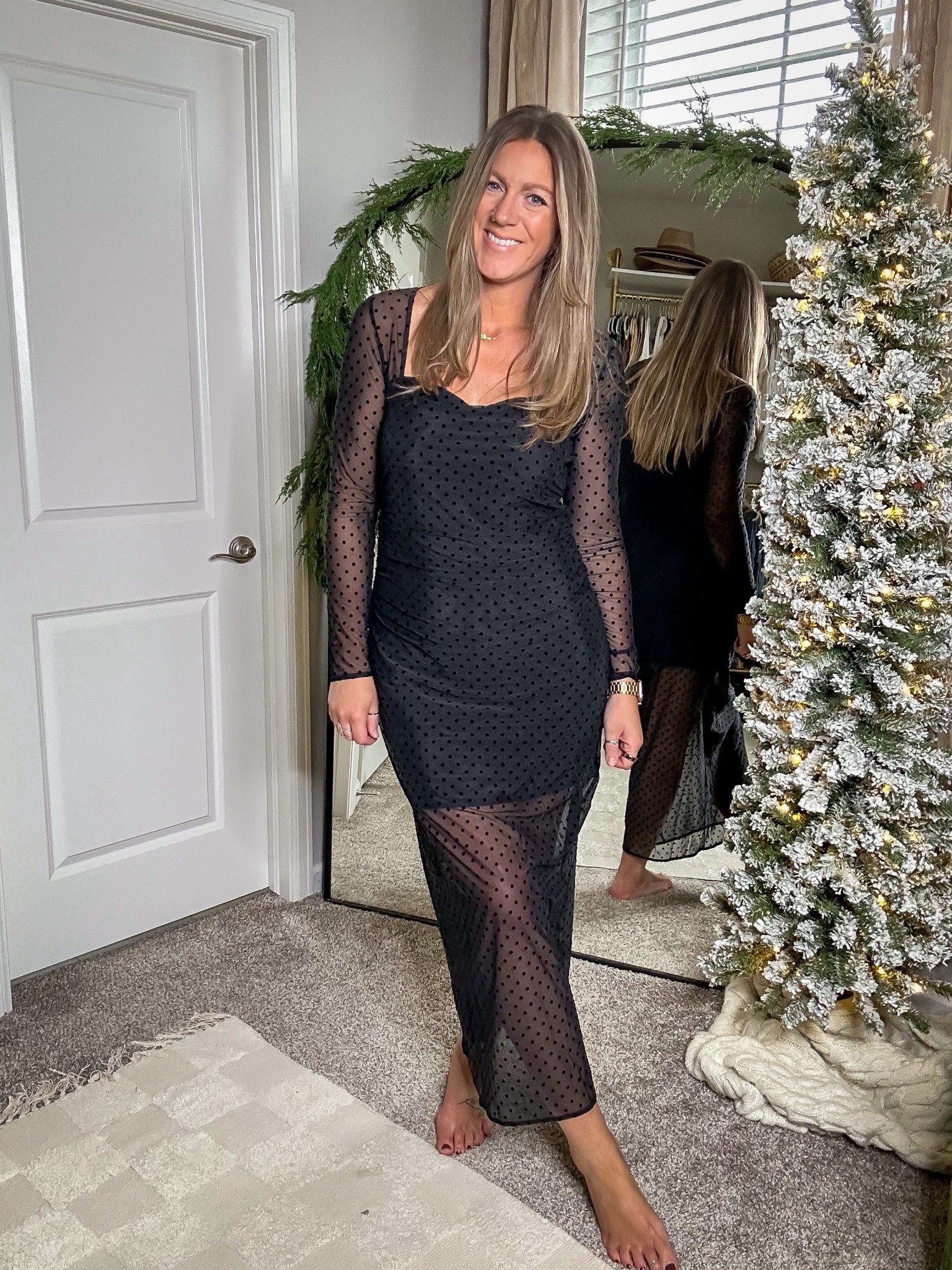 Abercrombie Black Friday sale! 
Large tall dress, also comes in a mini, 50% off!! 

#LTKHoliday #LTKTall #LTKOver40