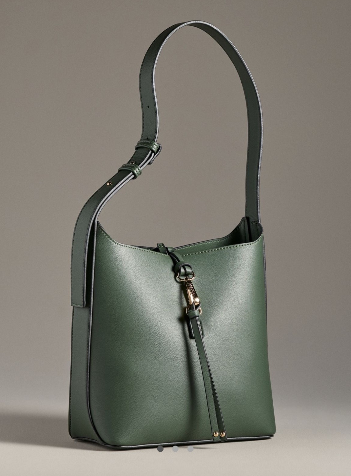 Sharing my favorite fall purse finds!