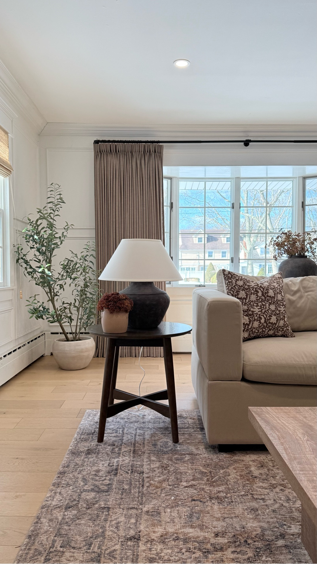 #ad Create a home you love to live in with @Wayfair  — where every piece brings comfort, style, and a little more you in every room. #wayfairpartner

I’ve linked my Wayfair favorites in my @shop.ltk so you can go shop directly from there!

#dpiahome #liketkit #wayfair

#LTKHome #LTKSaleAlert #LTKdayinmylife