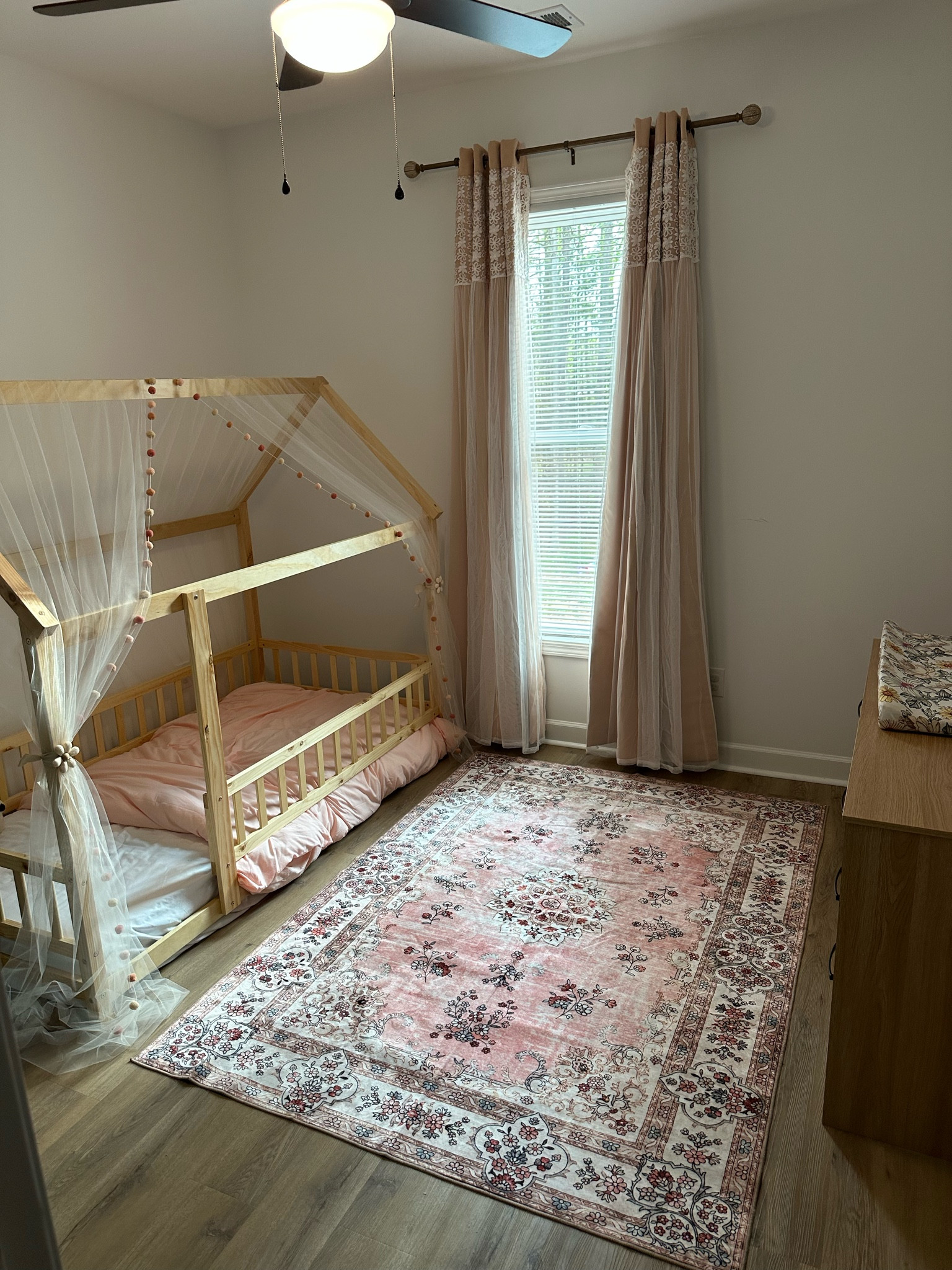 The perfect upgrade from nursery to toddler room for a girl.💕 

#LTKfamily #LTKhome #LTKkids