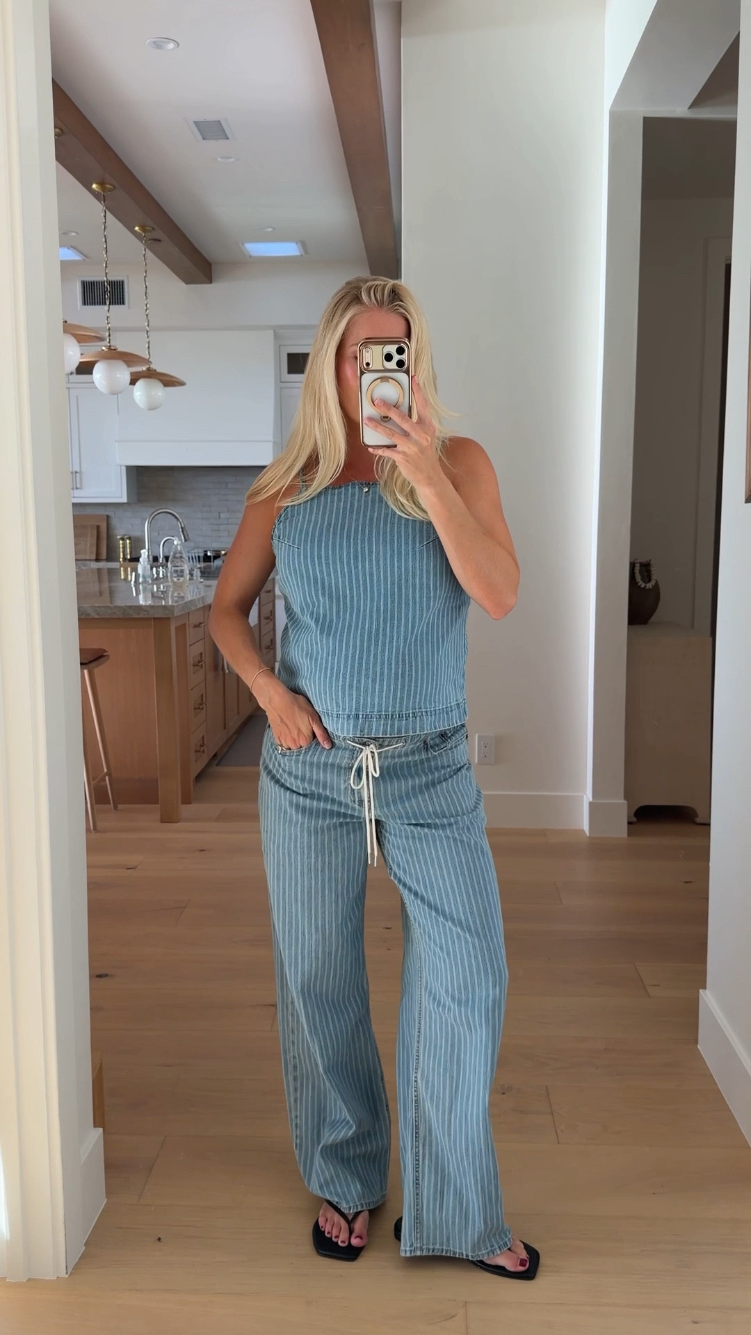 Wearing a medium in top, 29 reg in jeans (sized up 3 sizes for pregnancy), shoes are tts! #kathleenpost @abercrombie #AbercrombiePartner 

Spring transition, summer outfit, spring outfits 2026, bump friendly, maternity look

#LTKootd #LTKBump #LTKSeasonal