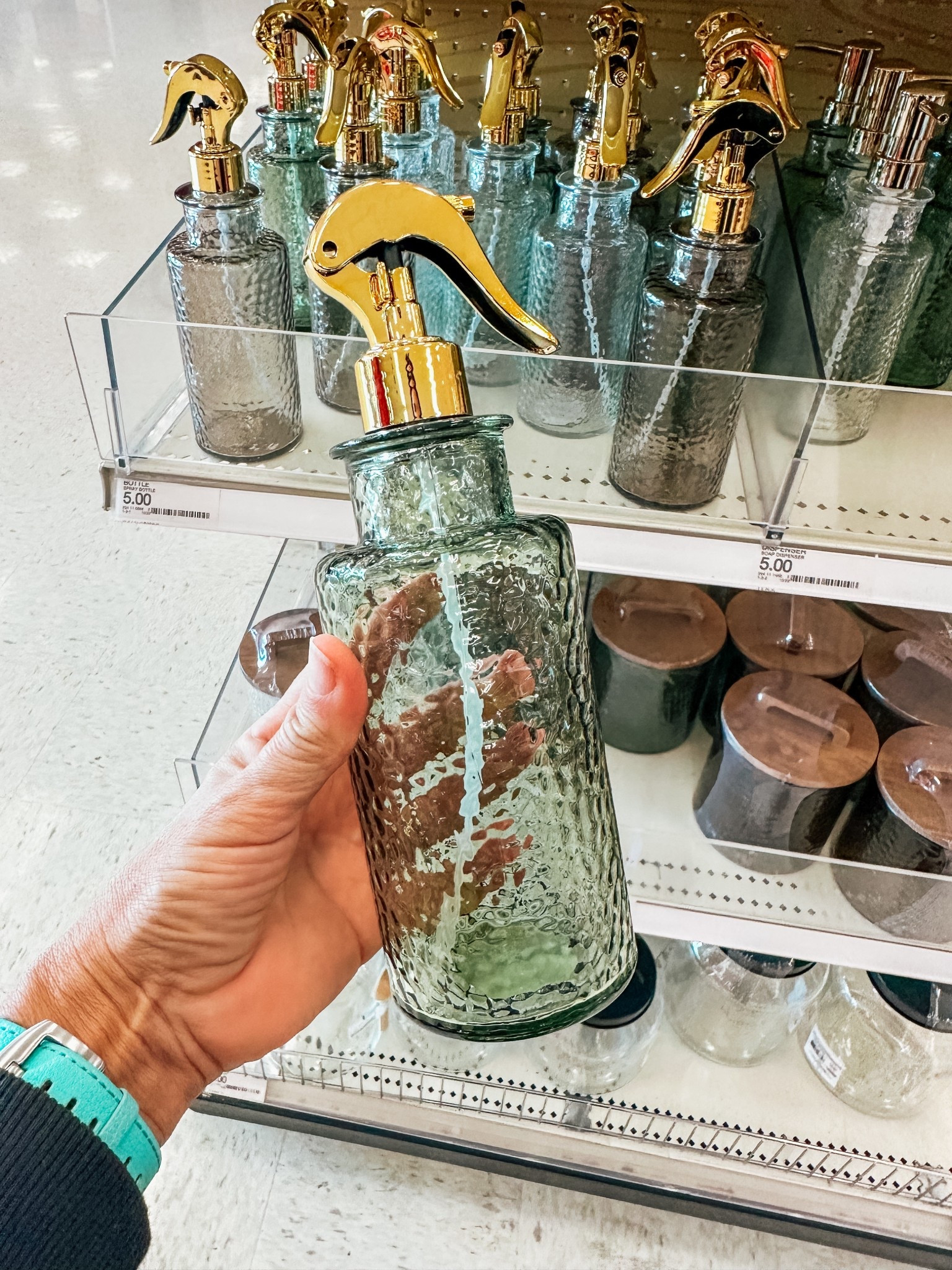 I think I just found the bougiest thing at the Target Dollar Spot 🤍
Textured glass spray bottles + soap dispensers in the prettiest green, grey and clear, finished with gold hardware… for $5. These instantly make your sink, laundry room, or cleaning caddy look high-end &  intentional. Proof that everyday essentials can still feel chic.
✨ Linked here while they last



#LTKOver40 #LTKSaleAlert #LTKHome