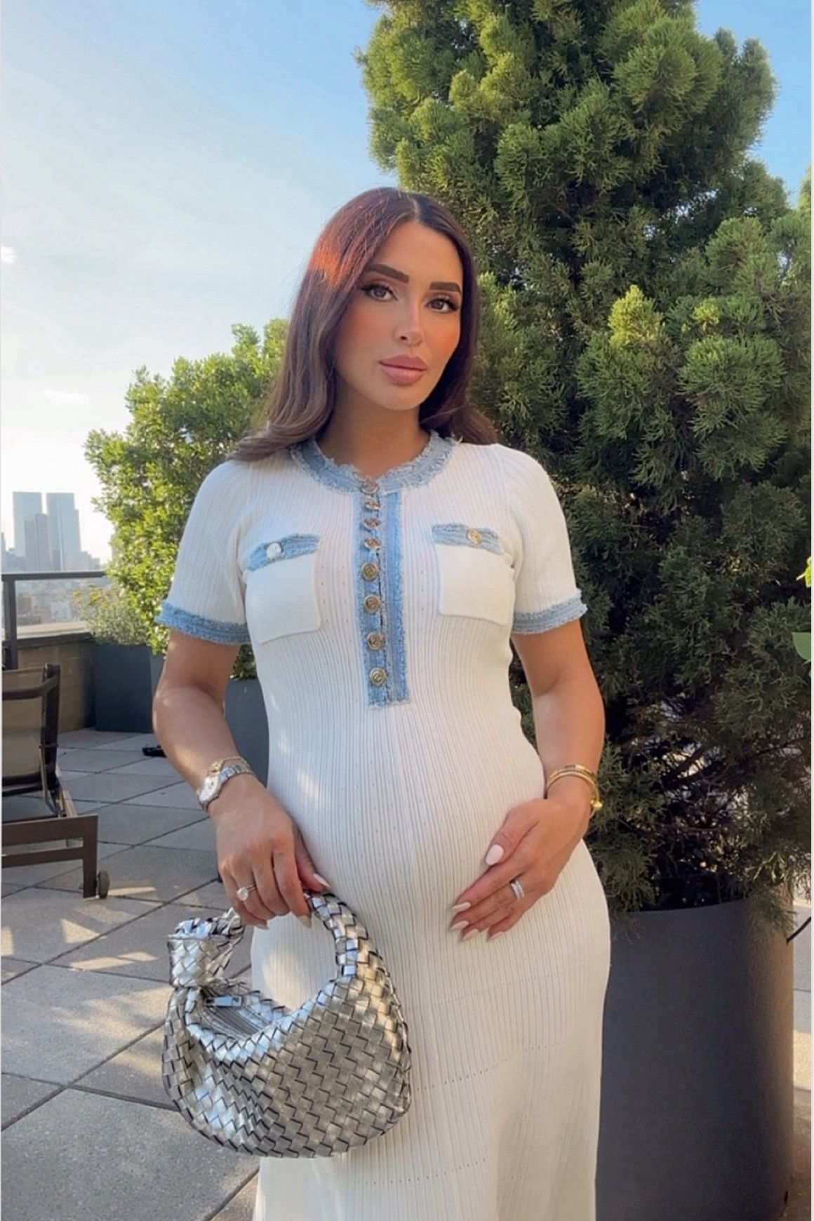 Forever a Charlotte York 🤍… heading to Shabbat dinner in this gorgeous dress. Shop below xx

#LTKStyleTip