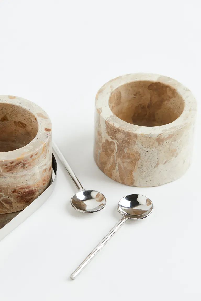 Marble Salt and Pepper Bowls | H&M (US + CA)
