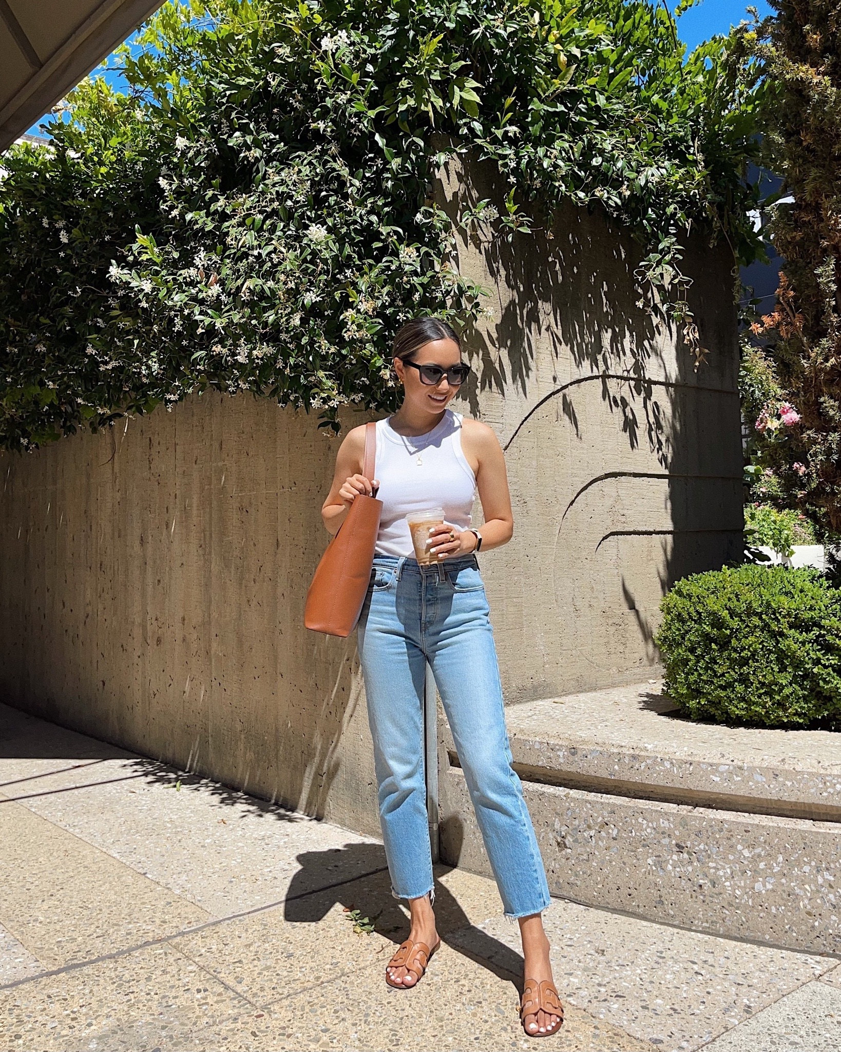 Minimal spring outfit / tank & jeans 

Tank xs BR
Jeans Levi’s, sold out - linked similar Jean recommendations 

#LTKtravel #LTKunder100 #LTKSeasonal