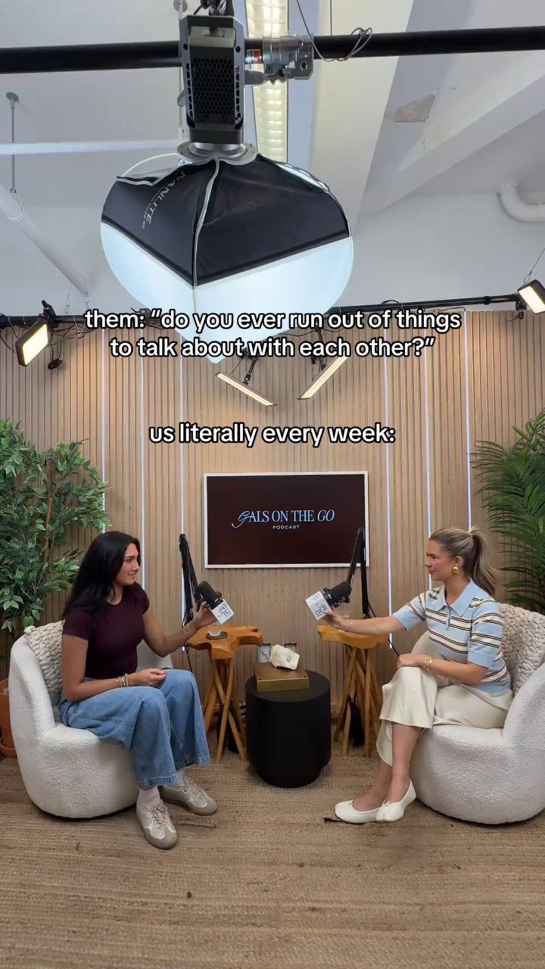 yapping about working with the boys, the dawgs, proposal timelines, etc...

#LTKSeasonal #LTKStyleTip