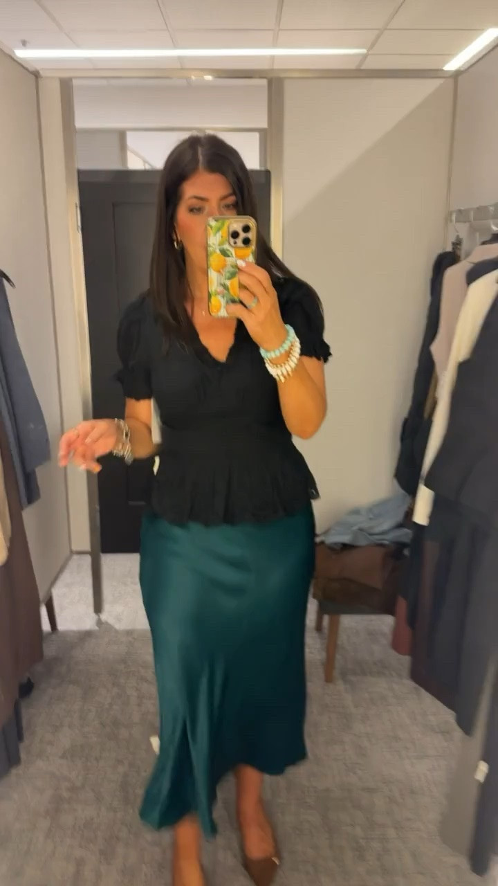 Nordstrom sale finds, In an 8/m top and bottoms, 29 jeans in all but Levi’s (30) 

Workwear, midsize fall outfits , nsale, easy outfit, what to wear, fall midsize outfit, ootd, midsize fall, causal, peplum top, maxi skirt, office attire, workwear, midsize work outfitt