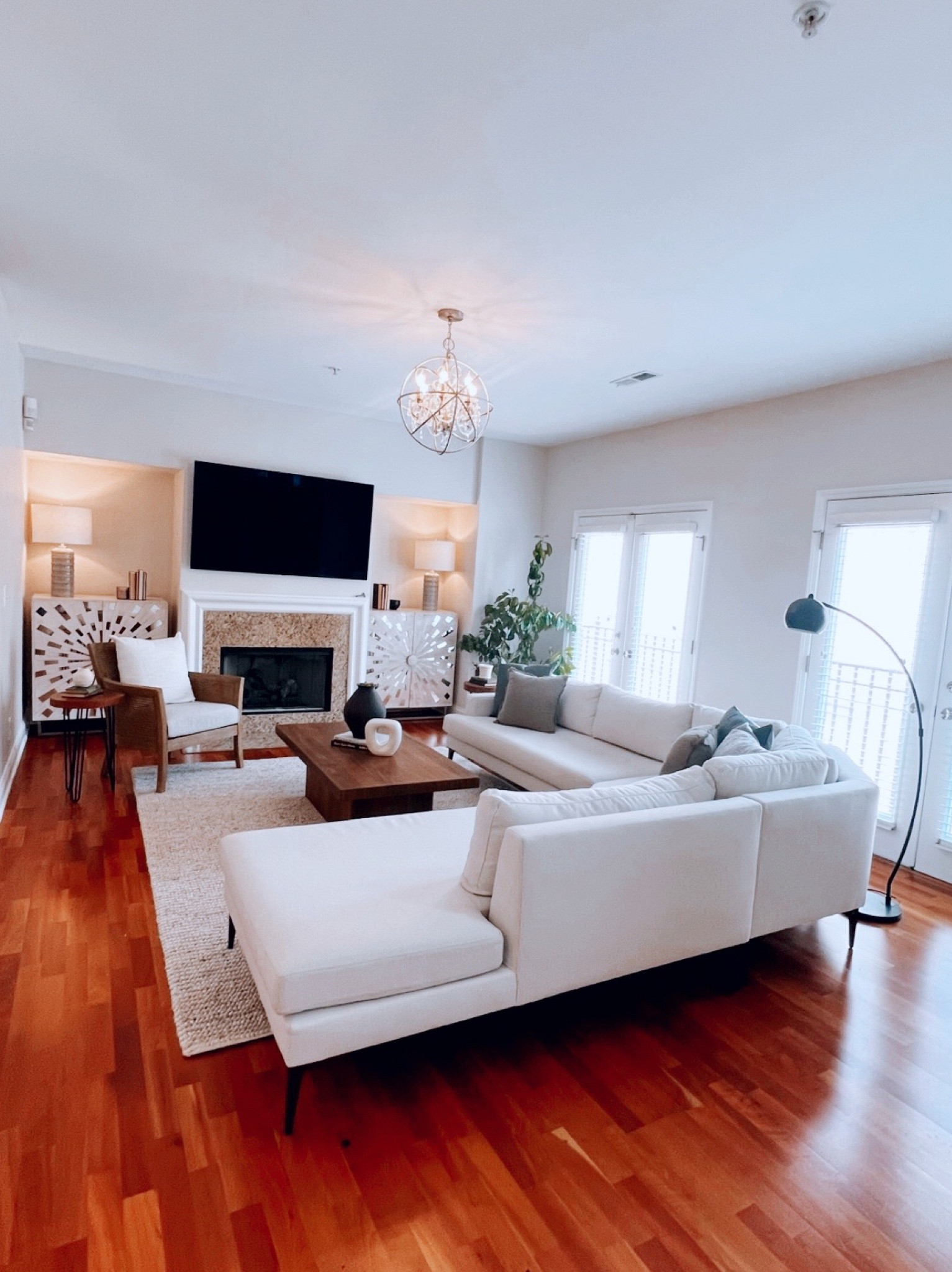 Isn't this couch the epitome of relaxation? This property is an occupied stage so this couch isn't one from our inventory. But we've got your back with some equally stunning alternatives. We knew you'd be itching to snag this level of relaxation for your own space. Your perfect couch might be just a click away! 

#LTKSeasonal #LTKFind #LTKhome