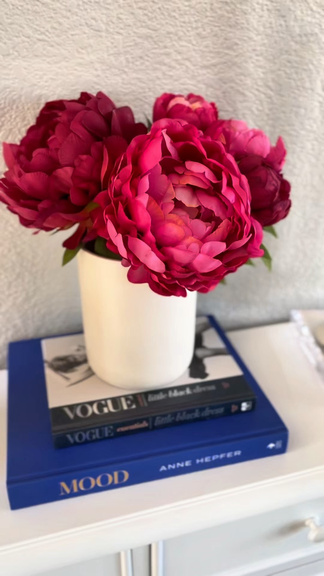 Faux flowers that are perfect for Valentine’s Day!

Faux flowers, Valentine’s Day decor, v day, home decor 

#LTKSeasonal #LTKFindsUnder50 #LTKWatchNow