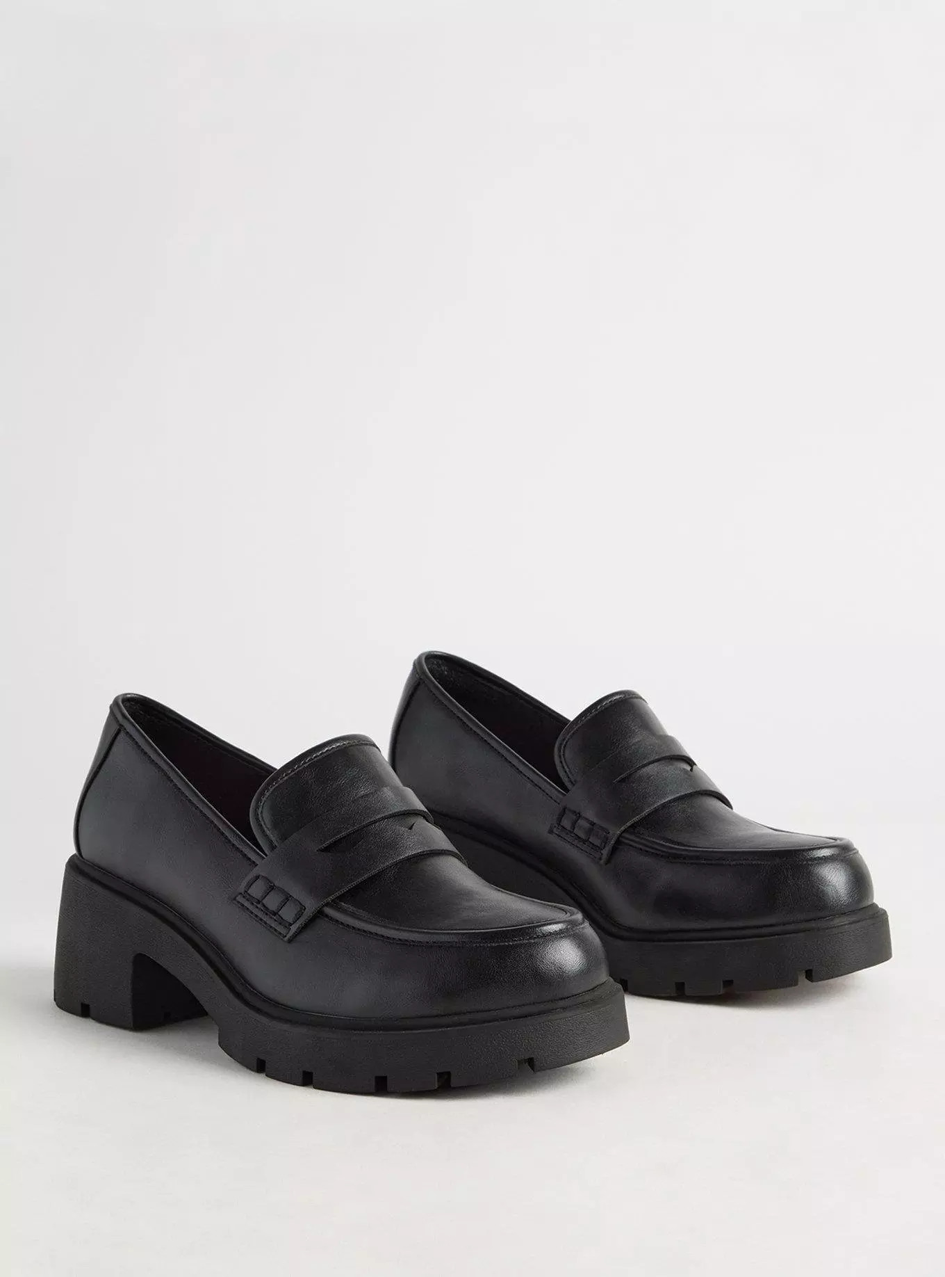 Lug Sole Loafer (WW) | Torrid (US & Canada)
