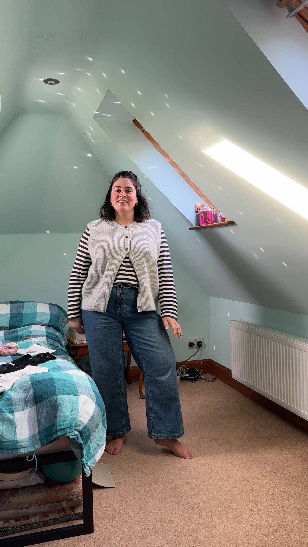 30 Winter Plus Size Outfits, Day #1 :
Jeans Marks & Spencer’s Wide shirt size 18 // Striped Tee by Cos size 44 // Grey waistcoat Marks & Spencer’s size xl

#LTKmidsize #LTKwinter #LTKcurves