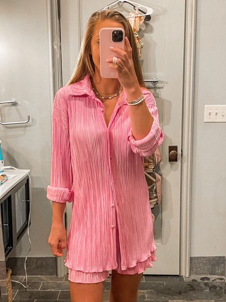 The cutest Amazon set sooo comfortable and love the color! Wearing my true size small— both top and bottom have great length love it travel outfit summer set outfit beach outfit set 

#LTKsalealert #LTKtravel #LTKunder50