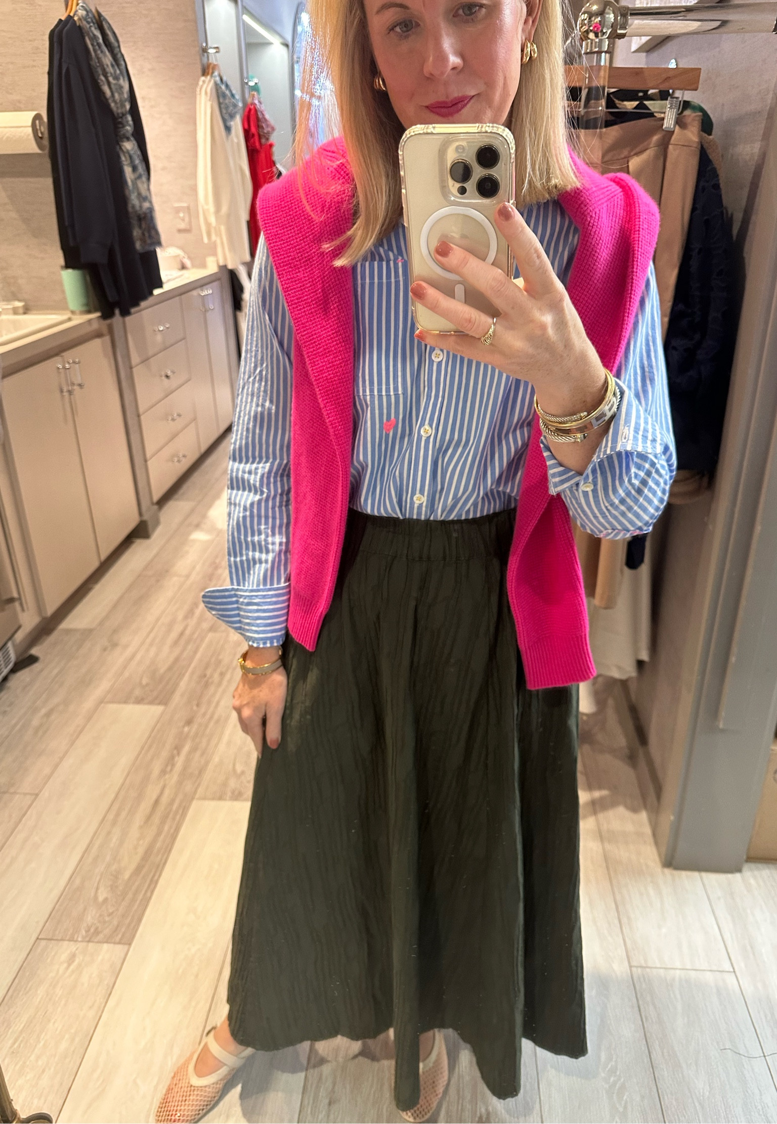 Pop of color 💓

#LTKStyleTip #LTKShoeCrush #LTKOver40