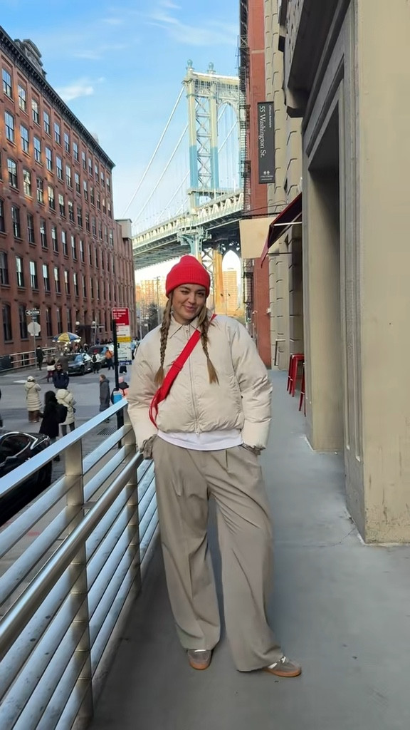 New York fit check

#tomboyfemme #tomboystyle #baggyoutfit #winteroutfit #winterstyle #newyorkstreetstyle 

#LTKstyletip #LTKwinter #LTKuk