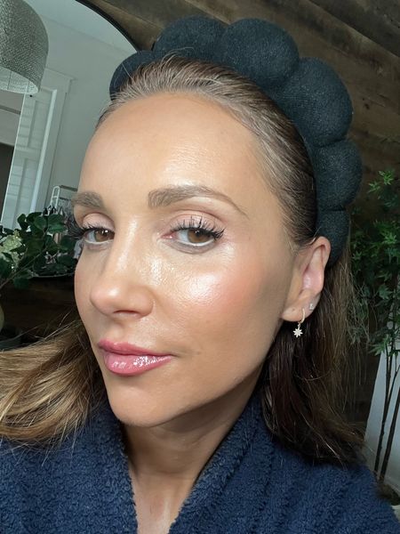 Mario surreal skin foundation color 15N, born this way, concealer in color almond, Fenty cream, bronzer in color teddy, hourglass, blush in color sublime flush, gloss in fussy heat, lip
Liner in soar

#LTKFind #LTKunder50 #LTKbeauty
