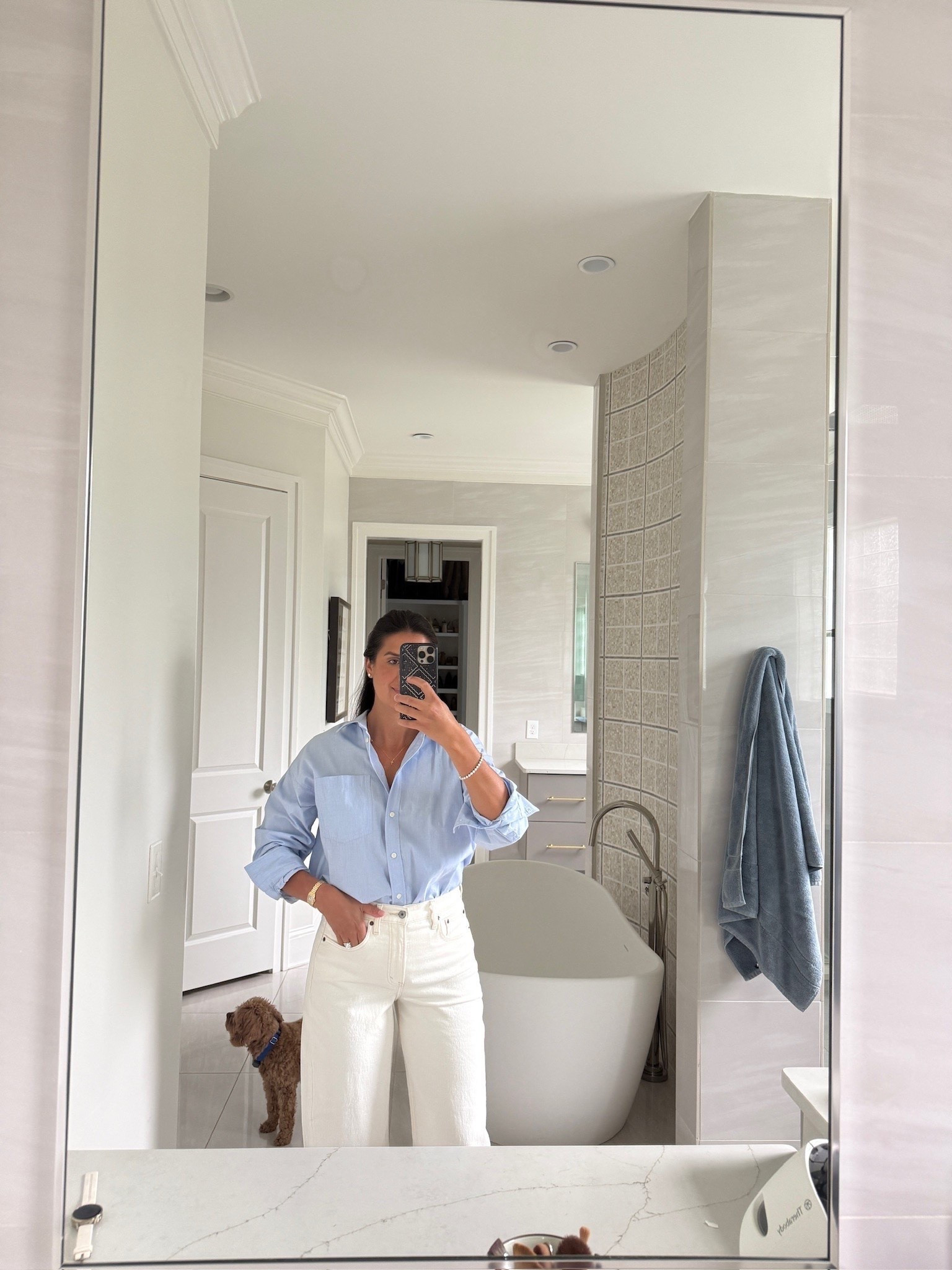 Poplin shirts are sooo in! Jeans on sale now!

tts: M

barrel jeans, poplin shirt, button down shirt, workwear, casual outfit, business casual, grace white

#LTKSeasonal #LTKSaleAlert #LTKgrwm