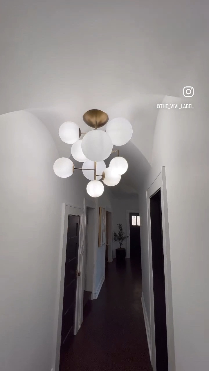 #lightfixture #lighting #hallway #globelighting #globelight #fixture #door #doorknob #modernneutral #neutralorganic 

#LTKhome #LTKFind #LTKstyletip