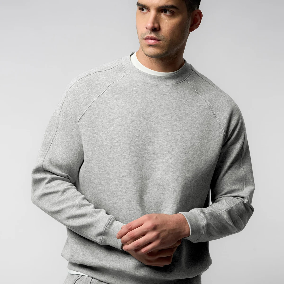 Weekend Essential Sweatshirt | FIOBOC CLOTHING