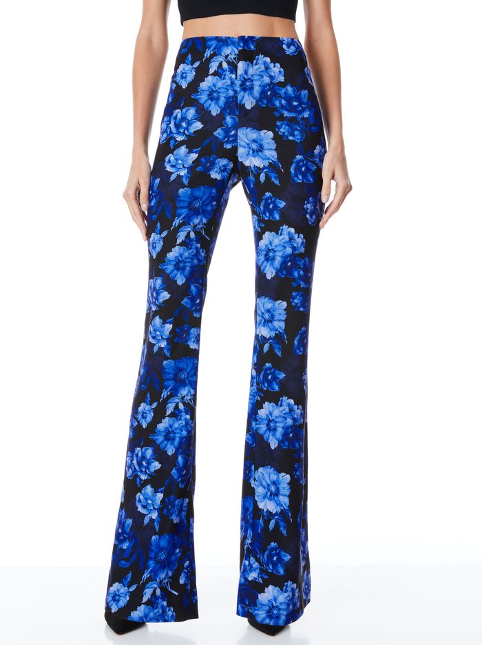 TEENY FIT FLARE BOOTCUT PANT | Alice + Olivia