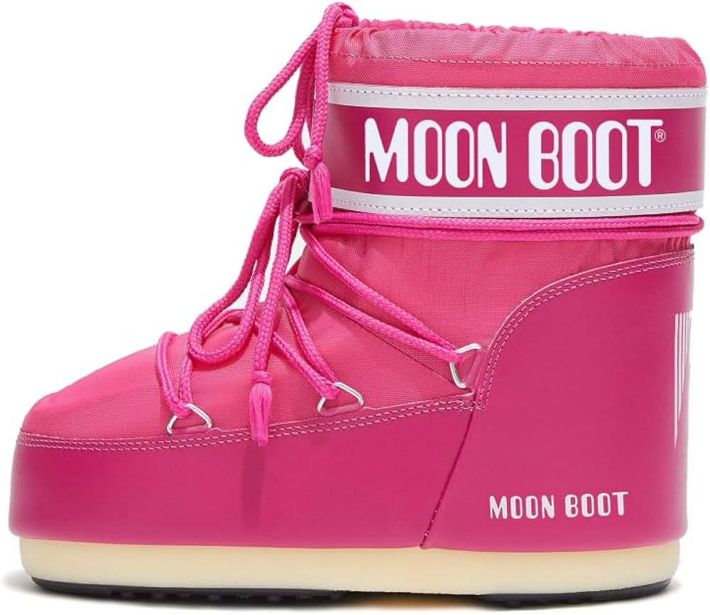 Amazon.com: Moon Boot Icon Low Insulated Slip On Unisex Snow Boots, M11.5-13, W12.5-14, Bougainvi... | Amazon (US)