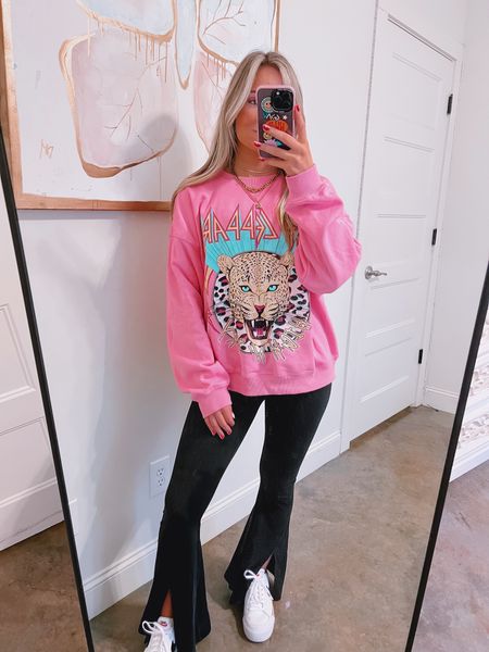 wearing a large in the crewneck for a more oversized fit!💓

#LTKfit #LTKunder50 #LTKstyletip