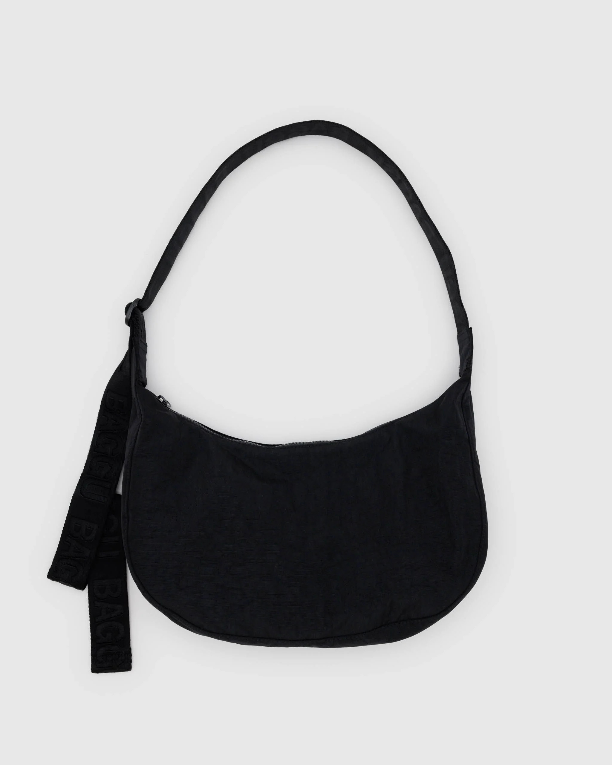 Medium Nylon Crescent Bag | BAGGU