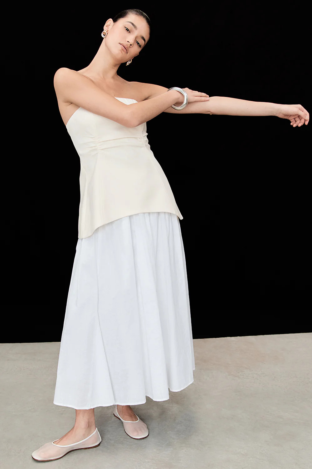 TIA WHITE LINEN CIRCLE MIDI SKIRT | DISSH